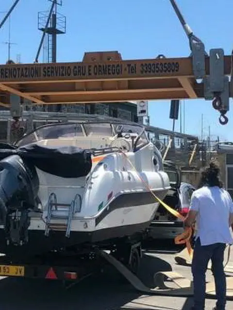 Trasporto barche e noleggio carrelli Trasporto barche e noleggio carrelli