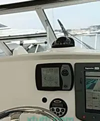 Boston Whaler 305 Conquest