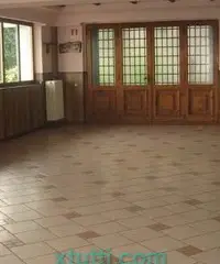 Salone per eventi con giardino