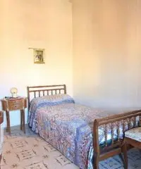 Santa Panagia appartamento al piano intermedio