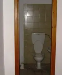 A Parabita Due Studi/Negozi Affiancati