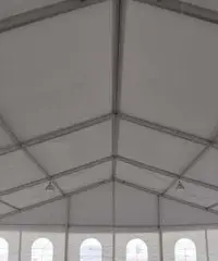 Tendostruttura Nuova Imballata 15x30m Tendostruttura Nuova Imballata 15x30m