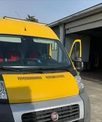 Traslochi, trasporti e fermo deposito Traslochi, trasporti e fermo deposito