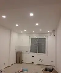 Pittore, rasatore, rifinitore Pittore, rasatore, rifinitore