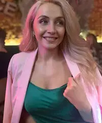 Malika, 44 anni Malika, 44 anni