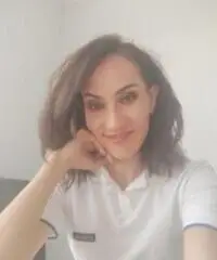 Sono una donna seria alla ricerca di un uomo onesto