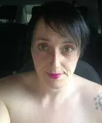 Operaia, scaffalista, magazzino, segretaria Operaia, scaffalista, magazzino, segretaria