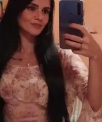 Commessa, cameriera, banconista Commessa, cameriera, banconista