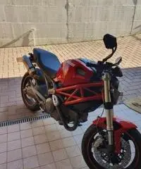 Ducati monster 696 2009 Ducati monster 696 2009