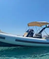Gommone Pholas 21+motore Yamaha 150cv