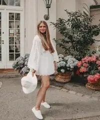 ragazza di buon carattere in cerca di un compagno di vita ragazza di buon carattere in cerca di un compagno di vita