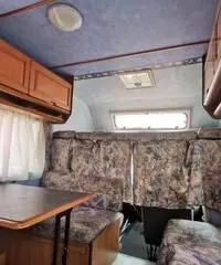 Camper CI 114 Mansardato 5 posti su Ford 2.5 Camper CI 114 Mansardato 5 posti su Ford 2.5