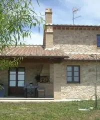 Casale nuovo Umbria, pietra antica Casale nuovo Umbria, pietra antica