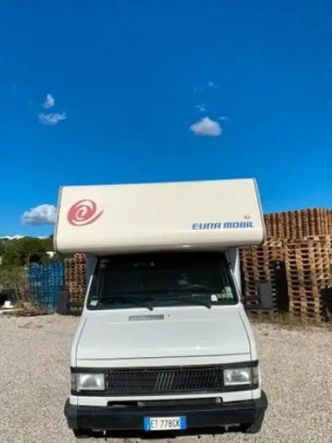 Camper eura mobil 6 posti fiat 2.5d del 1992 Camper eura mobil 6 posti fiat 2.5d del 1992