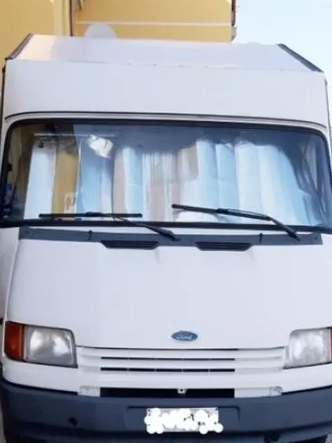 Motorhome pronto a partire Motorhome pronto a partire