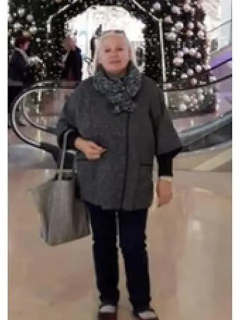 Badante e collaboratrice domestica Badante e collaboratrice domestica