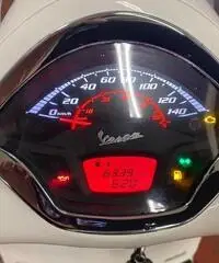 Piaggio Vespa 300 GTS - 2018