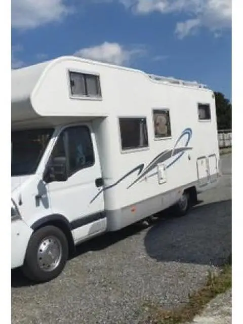 Camper Mansardato 6 posti letto 4 in Viaggio Camper Mansardato 6 posti letto 4 in Viaggio