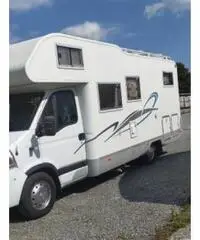 Camper Mansardato 6 posti letto 4 in Viaggio Camper Mansardato 6 posti letto 4 in Viaggio