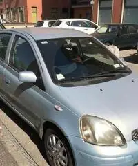 Yaris 1.0 benzina UNICO PROPRIETARIO Yaris 1.0 benzina UNICO PROPRIETARIO
