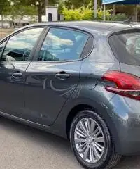 PEUGEOT 208 1.6 BlueHDI 5 porte Active PEUGEOT 208 1.6 BlueHDI 5 porte Active