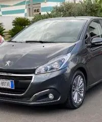 PEUGEOT 208 1.6 BlueHDI 5 porte Active PEUGEOT 208 1.6 BlueHDI 5 porte Active