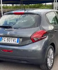 PEUGEOT 208 1.6 BlueHDI 5 porte Active PEUGEOT 208 1.6 BlueHDI 5 porte Active