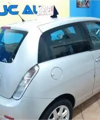 Lancia ypsilon 1.3 multijet 75cv 55kw 2008 Lancia ypsilon 1.3 multijet 75cv 55kw 2008