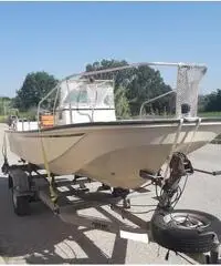 Intramontabile Boston Whaler 17 Intramontabile Boston Whaler 17