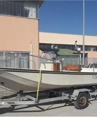 Intramontabile Boston Whaler 17 Intramontabile Boston Whaler 17