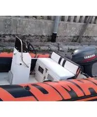 Gommone Lomac 460, motore Yamaha 40 e carrello rev Gommone Lomac 460, motore Yamaha 40 e carrello rev