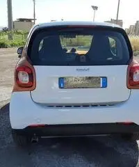 For two 71cv Sport Edition con Navi e Perfetta For two 71cv Sport Edition con Navi e Perfetta