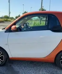 For two 71cv Sport Edition con Navi e Perfetta For two 71cv Sport Edition con Navi e Perfetta