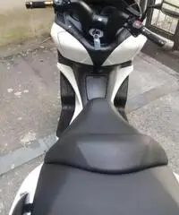 Swt 400cc 2014 (abs) da vetrina Swt 400cc 2014 (abs) da vetrina