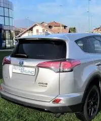 TOYOTA RAV4 Hybrid 2.5 Dynamic TOYOTA RAV4 Hybrid 2.5 Dynamic