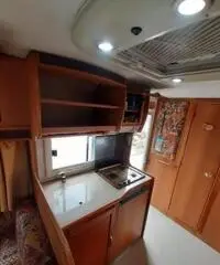 Camper mansardato Elnagh Doral 114 Camper mansardato Elnagh Doral 114