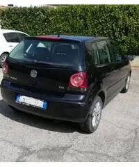 VW Polo 1.4 TDI 69 CV 5 PORTE VW Polo 1.4 TDI 69 CV 5 PORTE