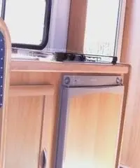 Camper usato mansardato Elnagh Big Marlin 2002 Camper usato mansardato Elnagh Big Marlin 2002