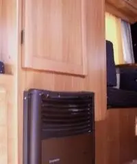 Camper usato mansardato Elnagh Big Marlin 2002 Camper usato mansardato Elnagh Big Marlin 2002
