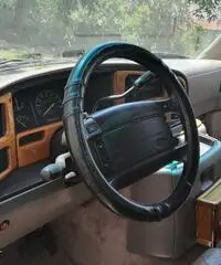 Ford E-150 Ford E-150