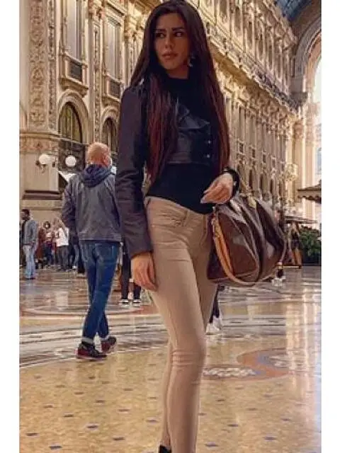 Lavoro nella moda (HR, marketing, editorial) Lavoro nella moda (HR, marketing, editorial)