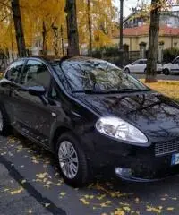 FIAT Grande Punto 1.3 MJET 6 marce DPF FIAT Grande Punto 1.3 MJET 6 marce DPF