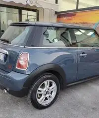 MINI Mini (R56) - 2011 MINI Mini (R56) - 2011