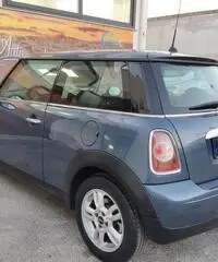 MINI Mini (R56) - 2011 MINI Mini (R56) - 2011