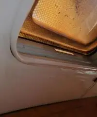 Roulotte tabbert da riparare