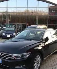 VOLKSWAGEN Passat Variant 2.0 TDI DSG Comfortlin VOLKSWAGEN Passat Variant 2.0 TDI DSG Comfortlin