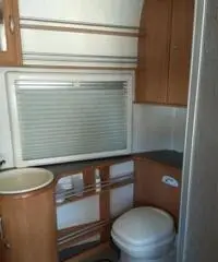 Hymer B564 (Ducato 2.8 JTD telaio AL-KO portamoto) Hymer B564 (Ducato 2.8 JTD telaio AL-KO portamoto)