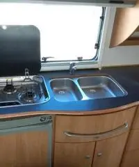 Hymer B564 (Ducato 2.8 JTD telaio AL-KO portamoto) Hymer B564 (Ducato 2.8 JTD telaio AL-KO portamoto)