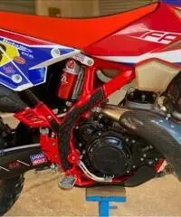 Beta RR Enduro 300 - 2019 Beta RR Enduro 300 - 2019