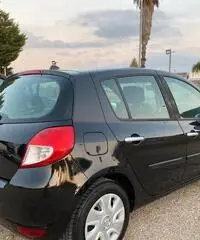 Renault clio Renault clio